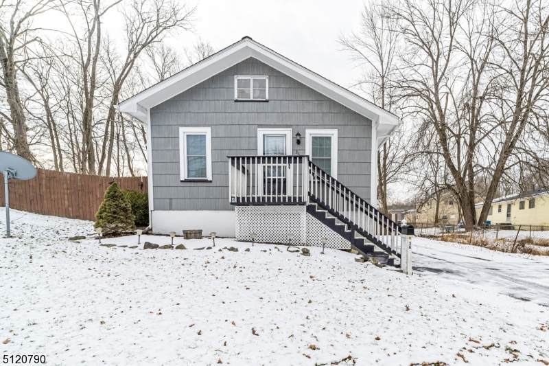 36 Paterson Ave - Photo 1