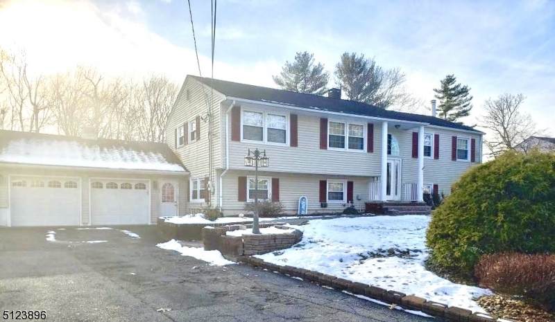 19 Marlo Rd - Photo 1