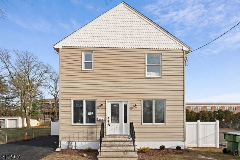 162 Brower Ave - Photo 1