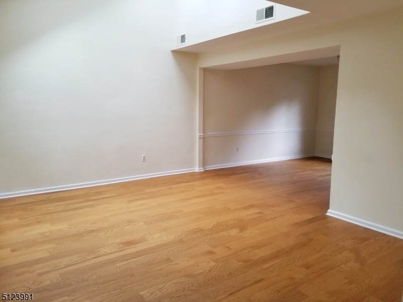 4 Village Dr - Photo 1