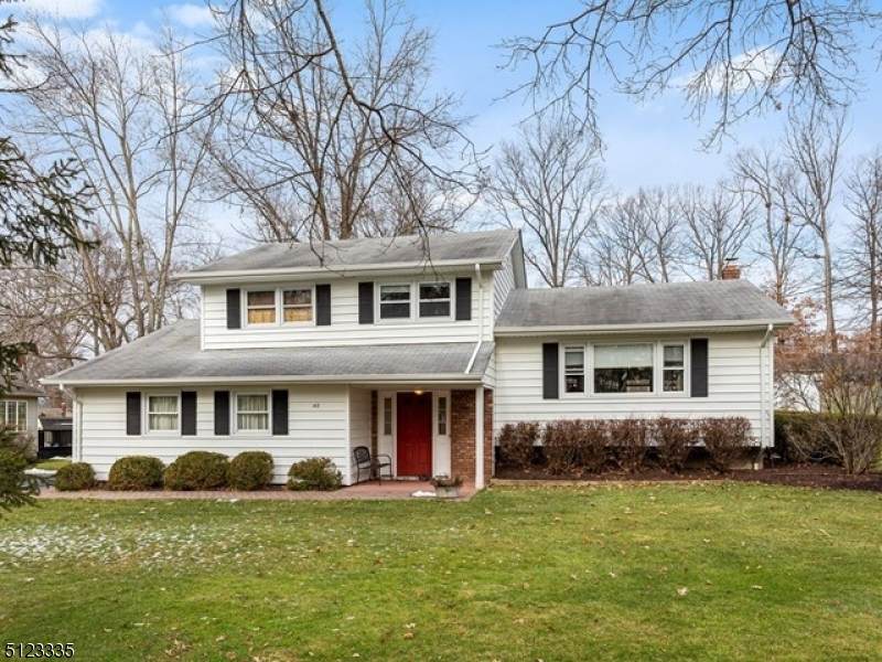 40 Gathering Rd - Photo 1