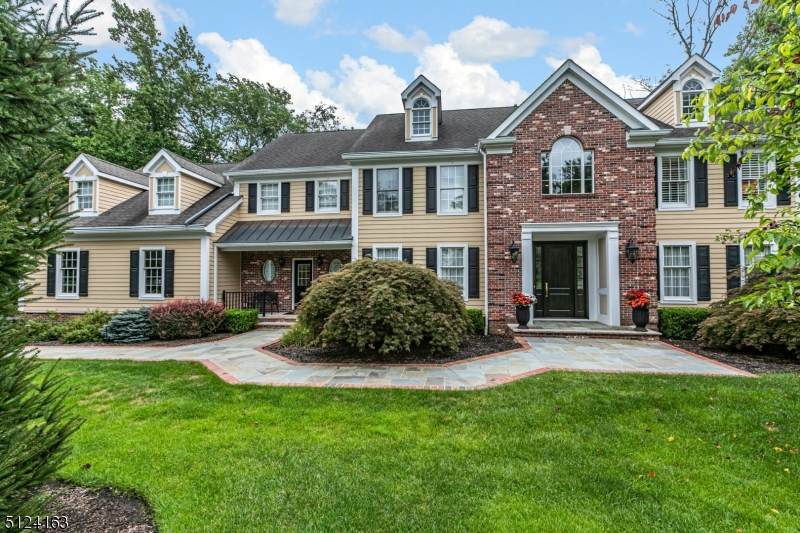 83 Southern Hills Dr - Photo 1