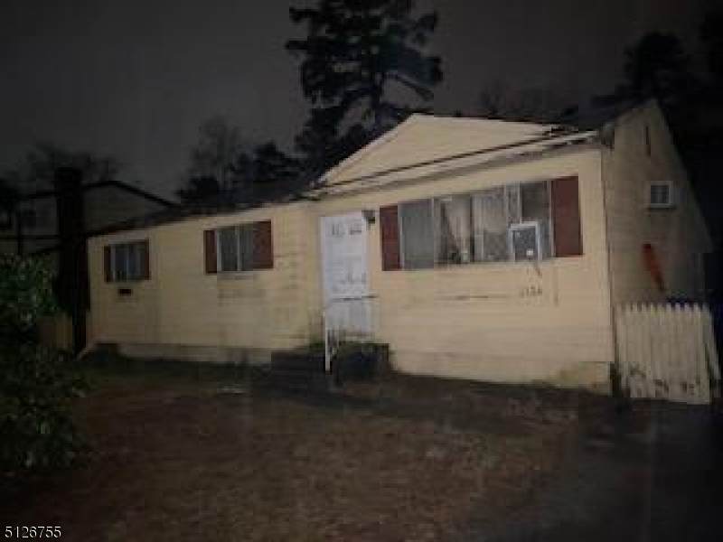 1134 Louis Dr - Photo 1