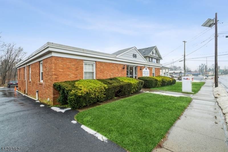 68 Finderne Ave - Photo 1