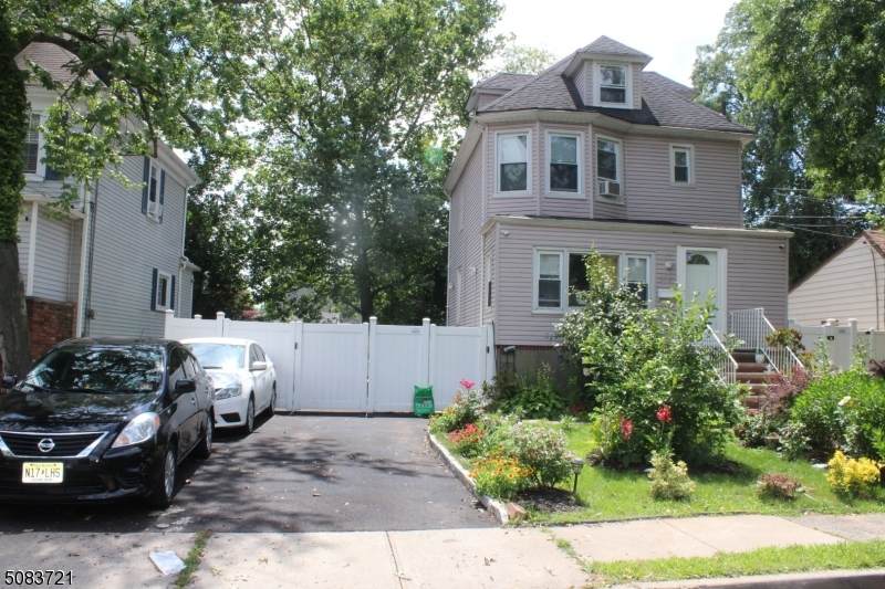 222 Aldene Rd - Photo 1