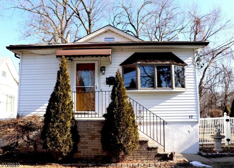 17 Riveredge Rd - Photo 1