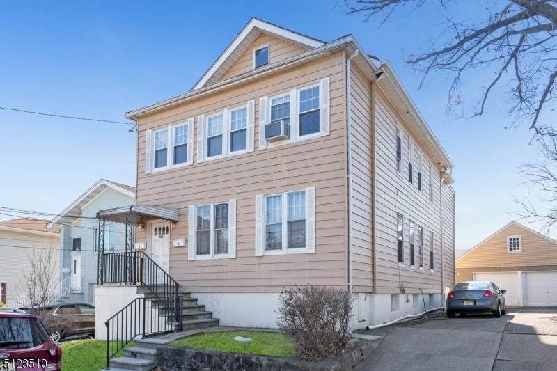 186 Falmouth Ave - Photo 1