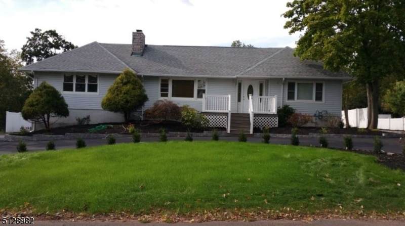 12 Kenbury Rd - Photo 1