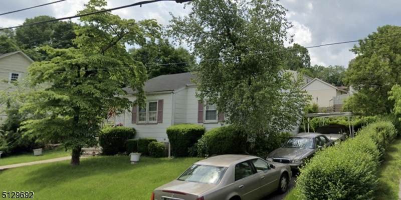 33 Freeman Pl - Photo 1