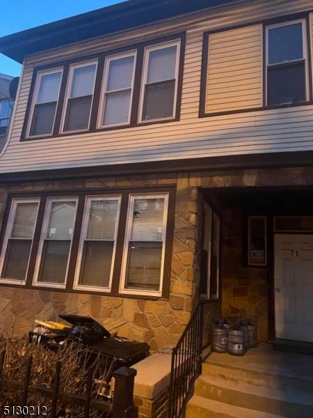71 Chelsea Ave - Photo 1