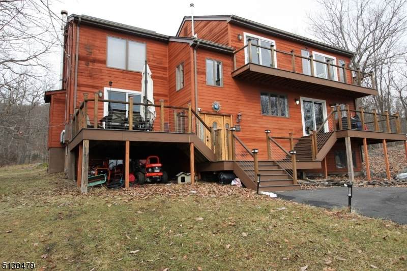 43 Lakeshore - Photo 1