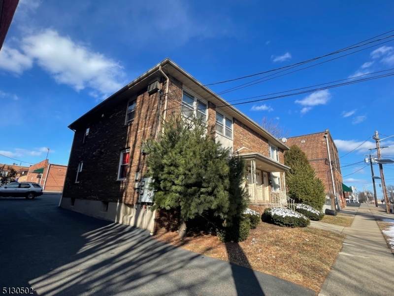 74 Union Ave - Photo 1