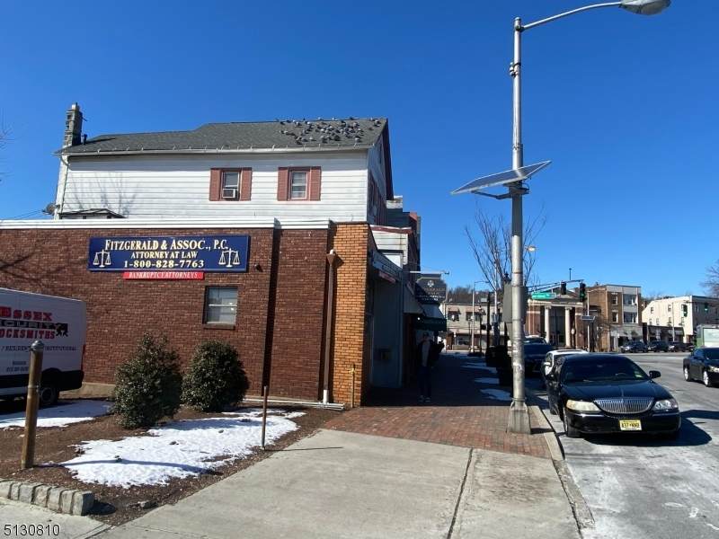 6 Main St - Photo 1
