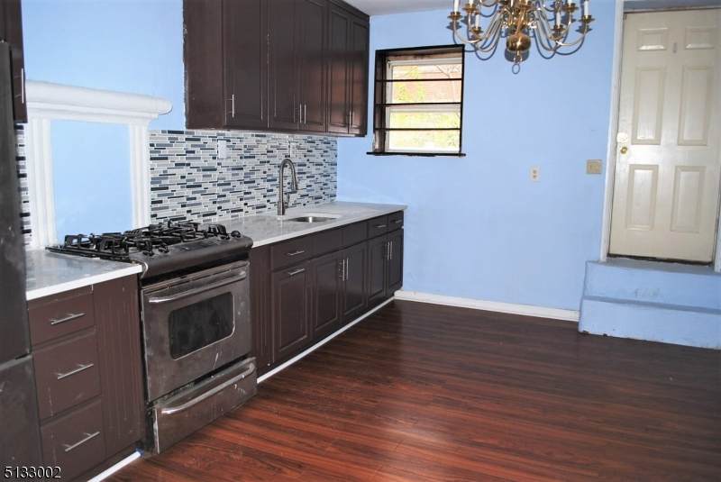 60 Oak St - Photo 1