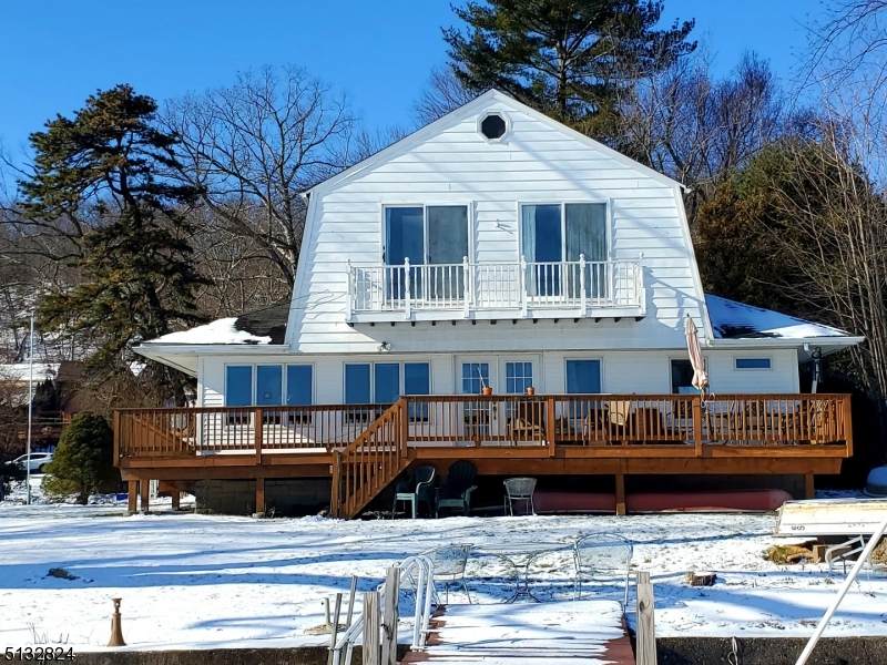 176 Lakeside Rd - Photo 1