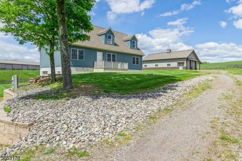 508 Mountain View Road West - Photo 1