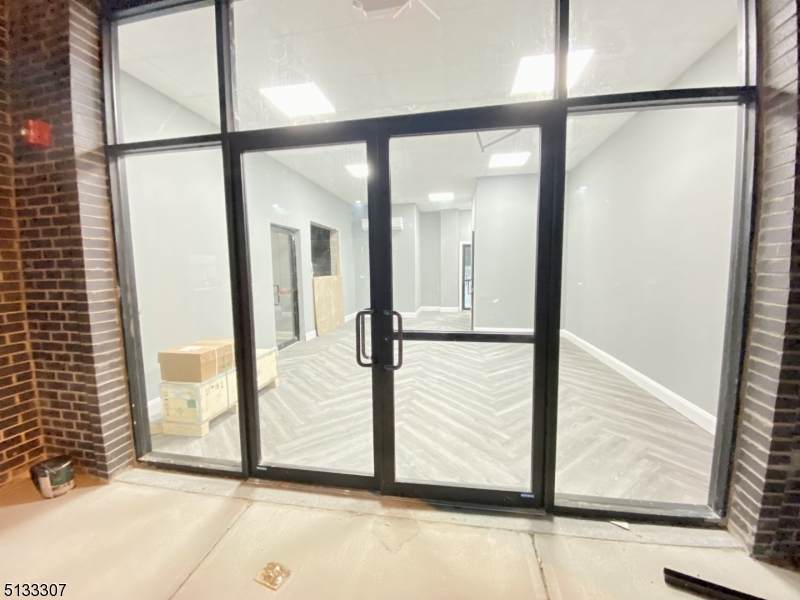 362 Hamilton Ave - Photo 1