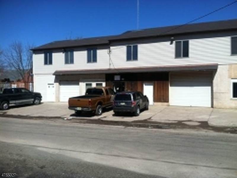 1 Camner Ave - Photo 1