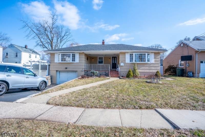 511 Kaplan St - Photo 1