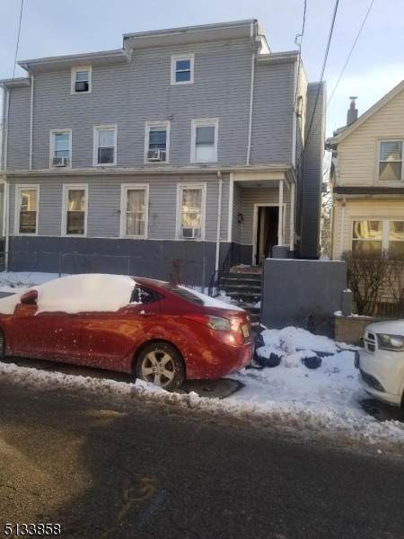 112 Warren St - Photo 1