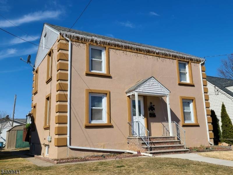 145 N 6Th Ave - Photo 1