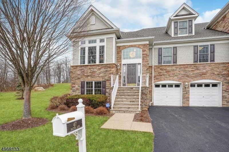 47 Baxter Ln - Photo 1
