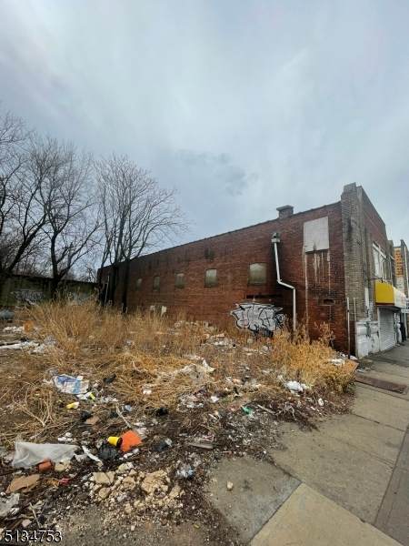 763 Springfield Ave - Photo 1