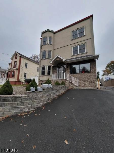 252 W 1St Ave - Photo 1
