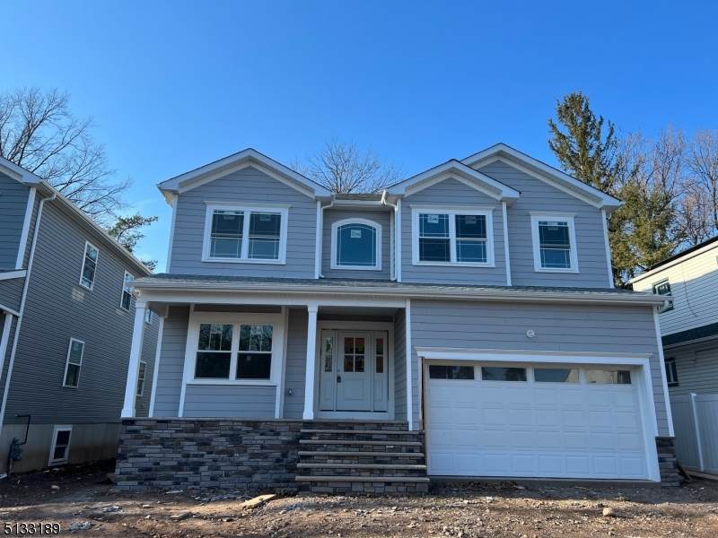 825 Parkview Ter - Photo 1
