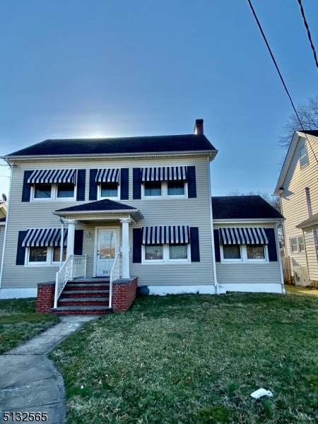 205 W 7th St. - Photo 1