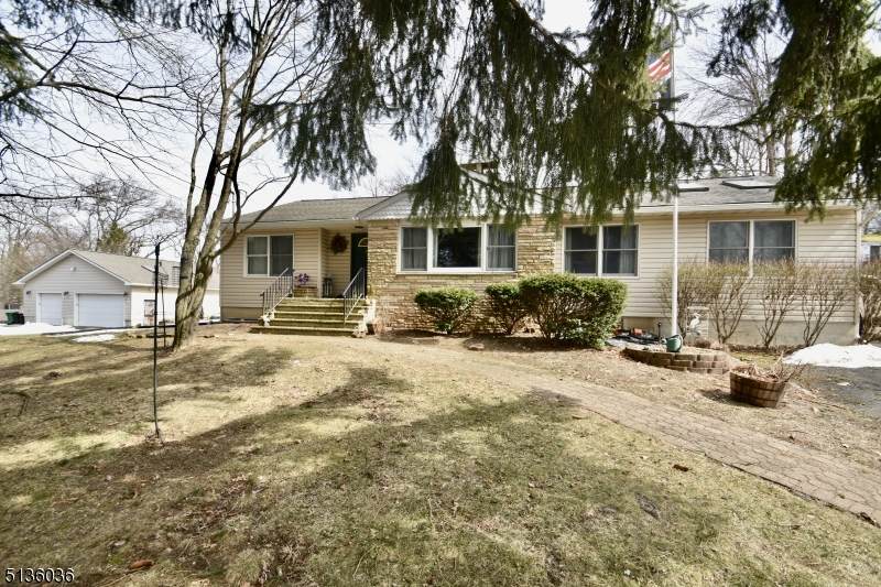 68 Weldon Rd - Photo 1