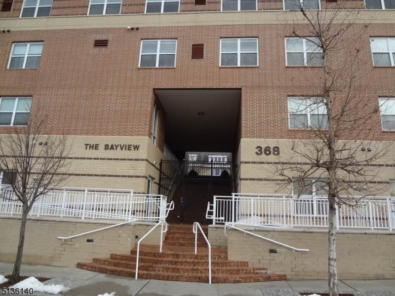 368 Rector St - Photo 1