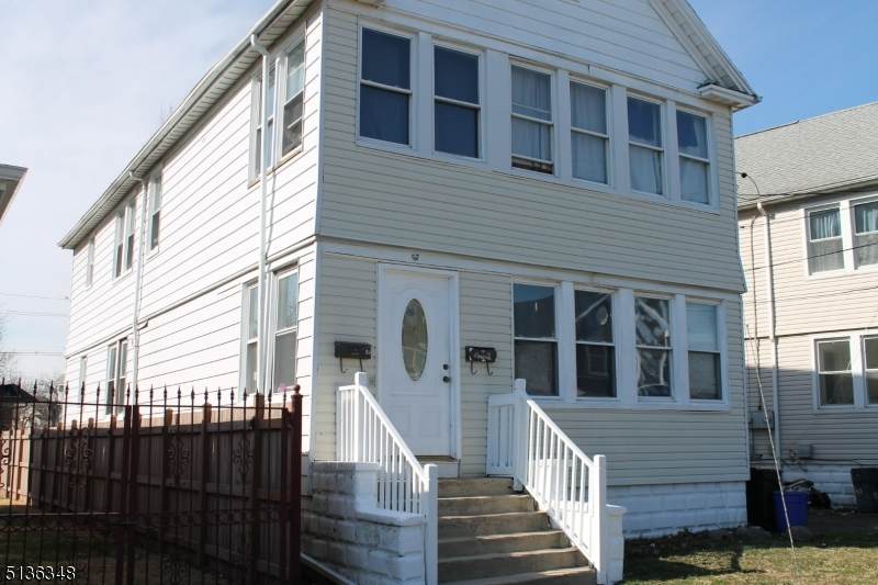67 Edgar St - Photo 1