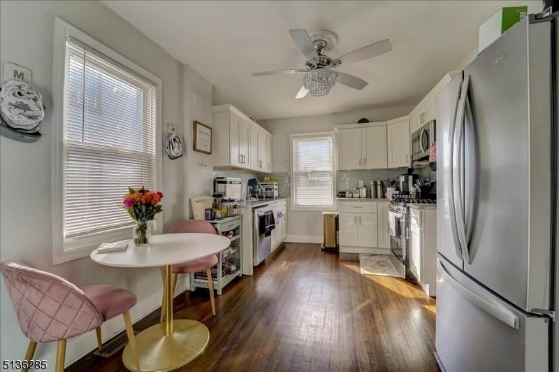 7 Hermann Ave - Photo 1
