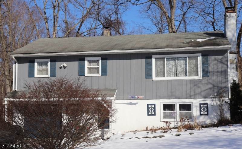 28 Longview Ln - Photo 1