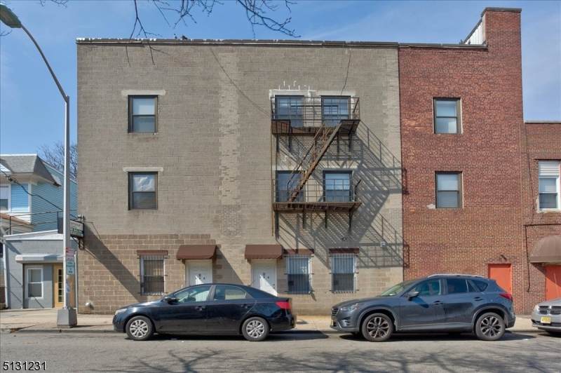 51 Central Ave - Photo 1