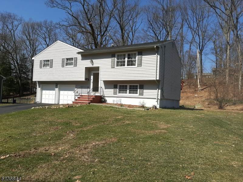 31 Richard Dr - Photo 1