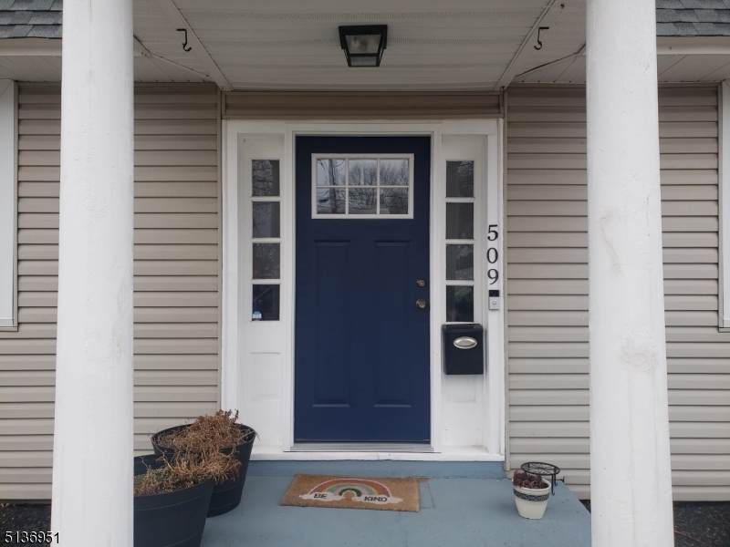 509 Heulings Ave - Photo 1