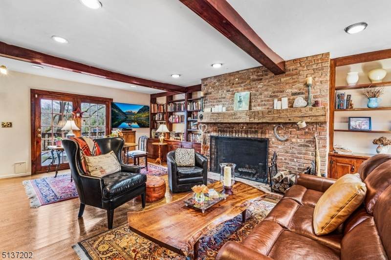 81 Roxiticus Rd - Photo 1
