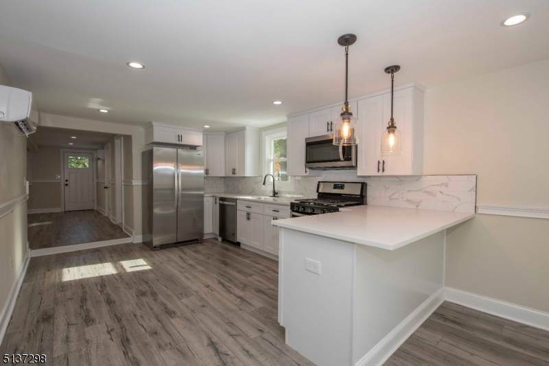 117 Osborn St - Photo 1
