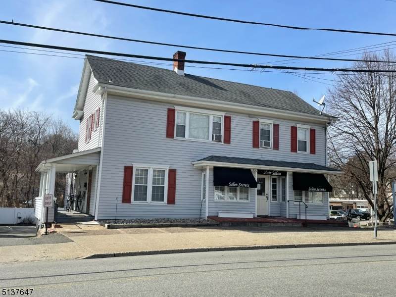 9 Union St - Photo 1
