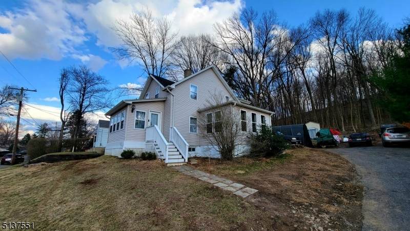 25 Nunn Ave - Photo 1