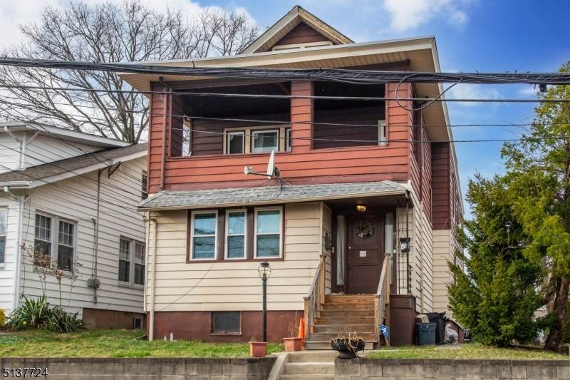 16 Burgh Ave - Photo 1