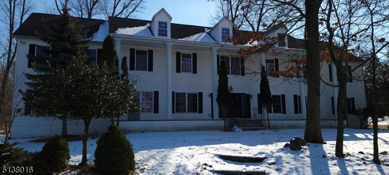 3 Bachman Ter - Photo 1