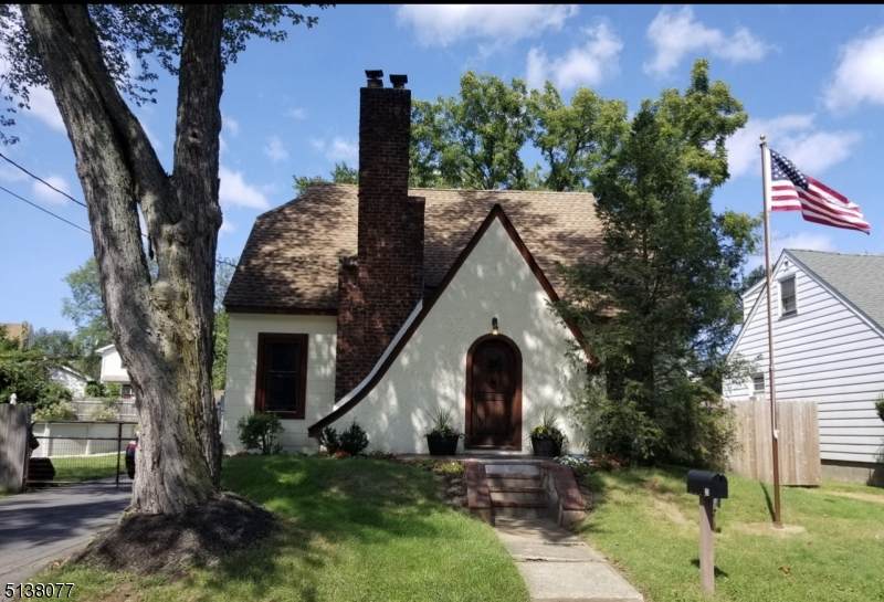 25 Lewis St - Photo 1