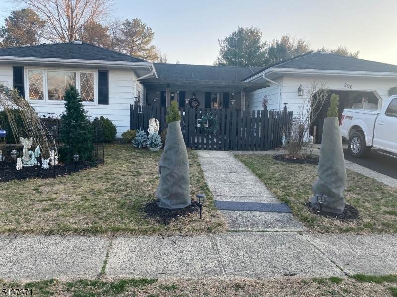296 Port Royal Dr - Photo 1