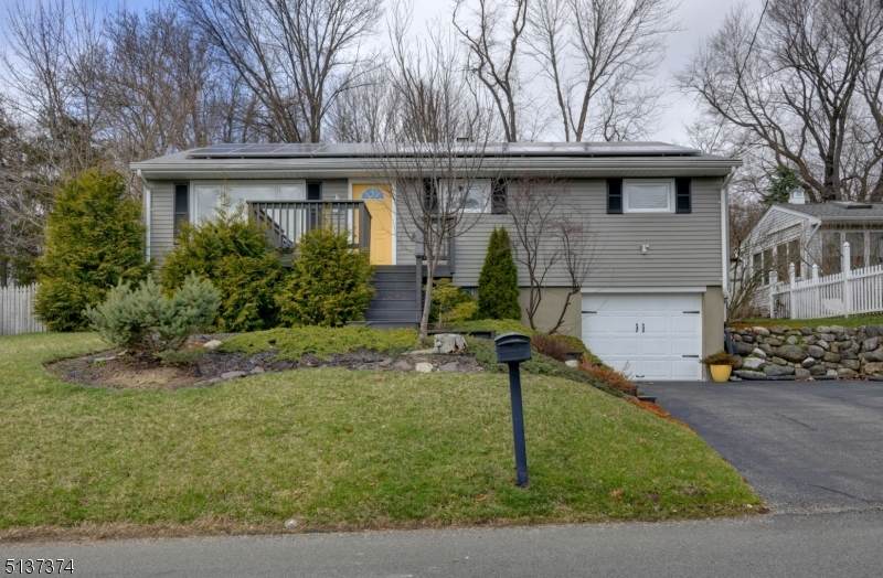 85 Hillside Dr - Photo 1