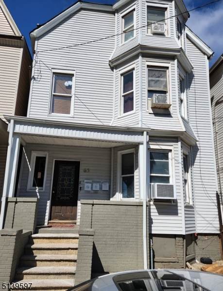 65 Hudson St - Photo 1