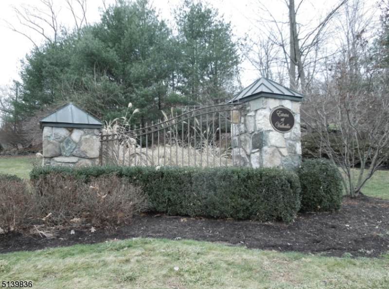 7 Briarcliff Rd - Photo 1