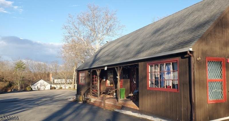 6 Hilltop Rd - Photo 1